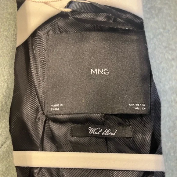 NEW Mango Wool Blend Double-Breasted Coat, Size XS - Picture 4 of 14